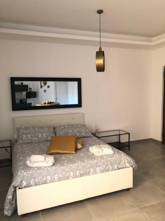 21 Holiday House Appartement Salerno Buitenkant foto